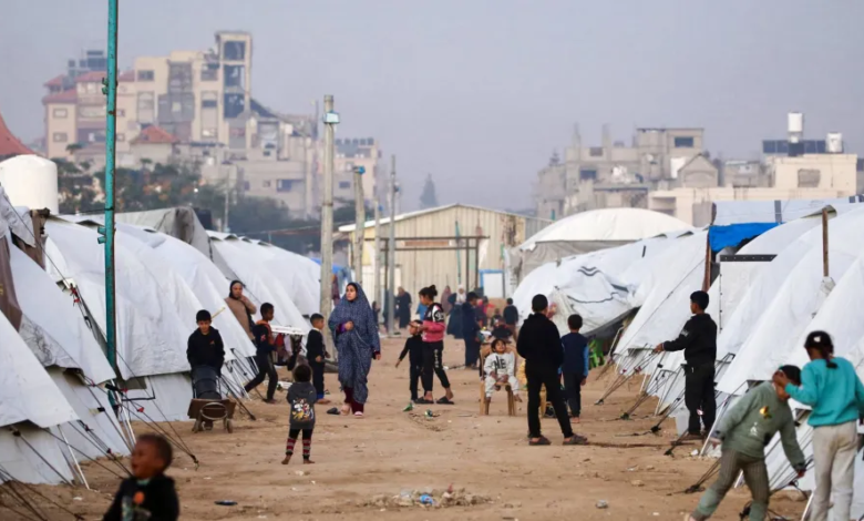 مصر تحذر من عرقلة اتفاق غزة وترفض تجزئة الإعمار