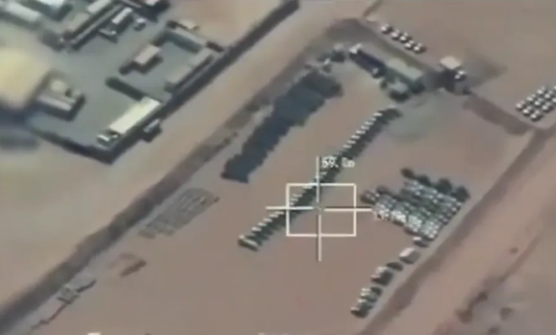 تفاصيل ضربة التحالف لمعدات عسكرية في ميناء المكلا