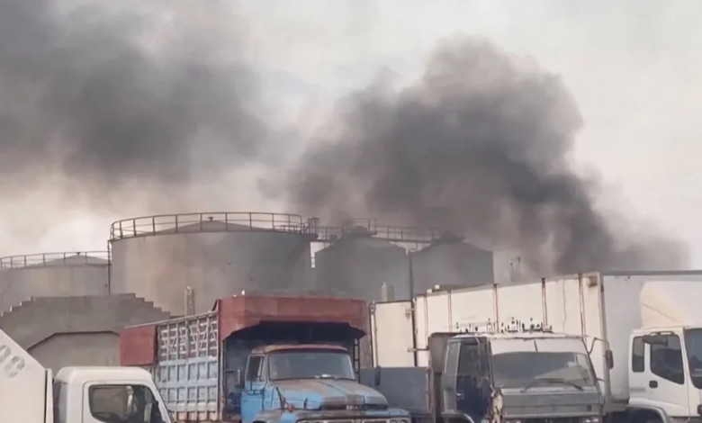 اليمن يعلن الطوارئ ويطلب مغادرة القوات الإماراتية فوراً