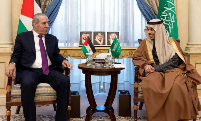 مباحثات سعودية فلسطينية: تأكيد وحدة الأراضي وحل الدولتين