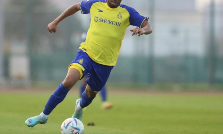 إصابة أيمن يحيى وغيابه عن النصر: التفاصيل والتأثير