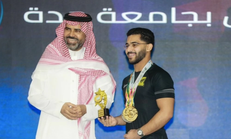 الاتحاد يجدد عقد ناصر السميري نجم الجمباز 3 مواسم