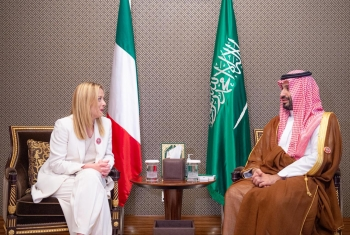 وزير الخارجية السعودي يبحث المستجدات مع نظيره الفرنسي