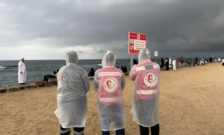 الهلال الأحمر بالباحة يرفع الجاهزية لمواجهة الأمطار والسيول