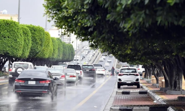 طقس السعودية: إنذار أحمر وأمطار غزيرة على الرياض والقصيم