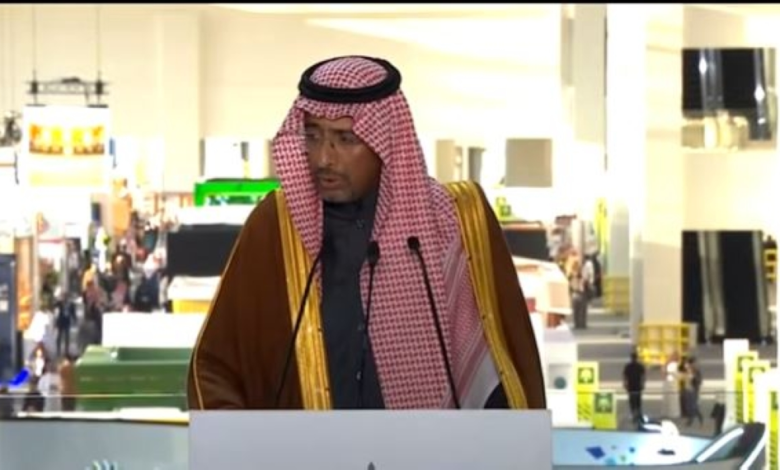 وزير الصناعة: نصف تريليون ريال مساهمة القطاع و12 ألف مصنع
