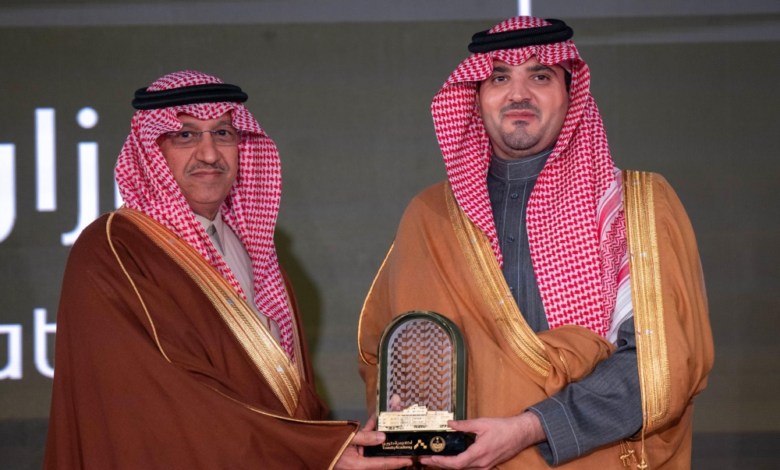 وزير الداخلية يفتتح مؤتمر أبشر 2025 وإطلاق خدمات رقمية