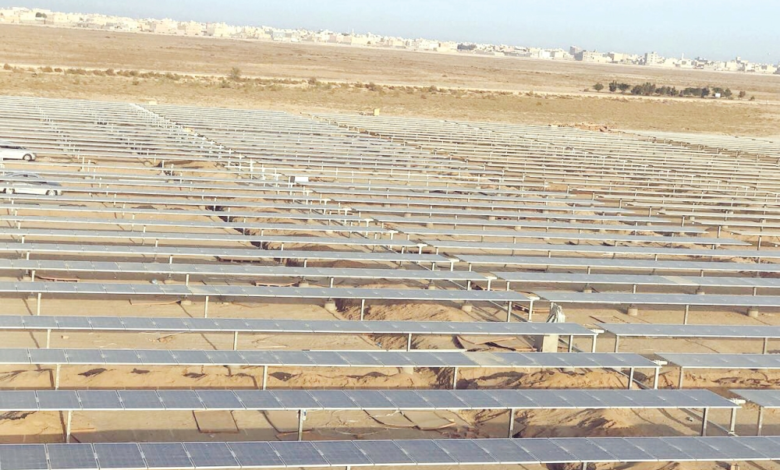 تنزانيا تفتتح أكبر مصنع للألواح الشمسية في أفريقيا باستثمارات ضخمة