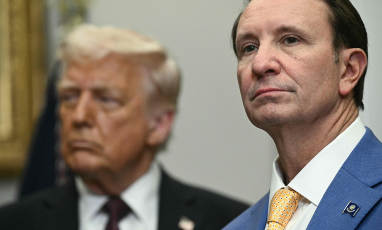 ترامب يصر على ضم غرينلاند: أزمة دبلوماسية وأبعاد استراتيجية