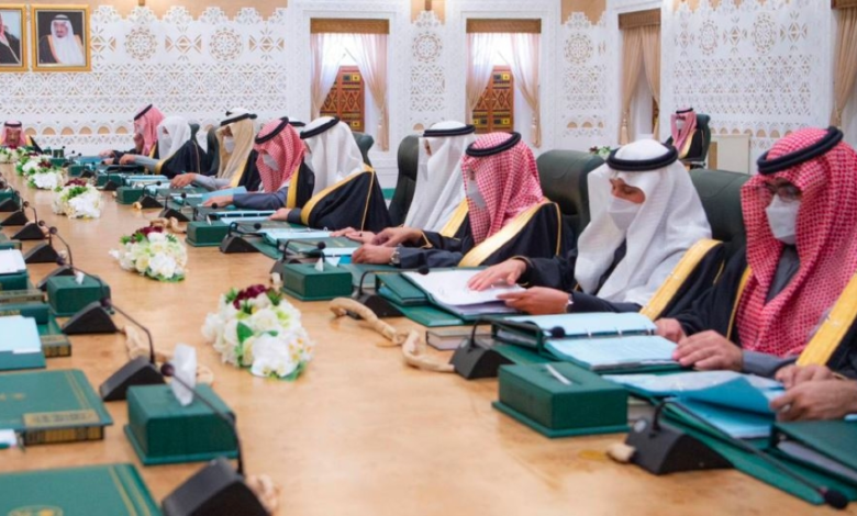 مجلس الوزراء يبارك مشروع القطار الكهربائي السريع مع قطر