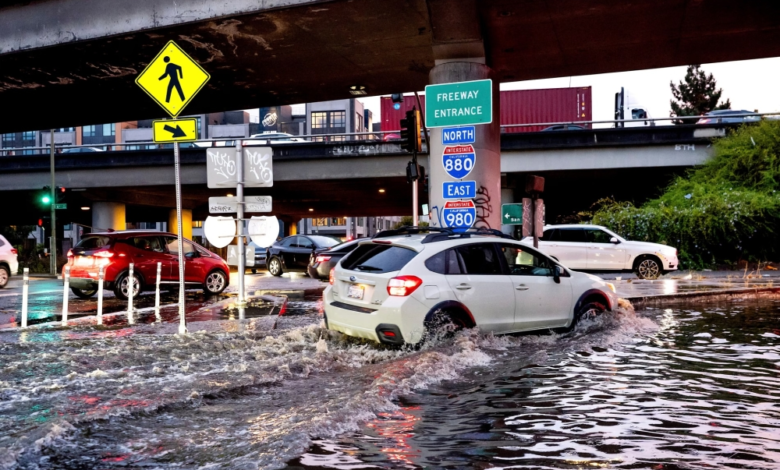 عواصف كاليفورنيا: أمطار غزيرة وثلوج وتحذيرات من فيضانات