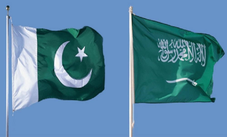 السعودية تدين الهجوم الإرهابي على الشرطة الباكستانية