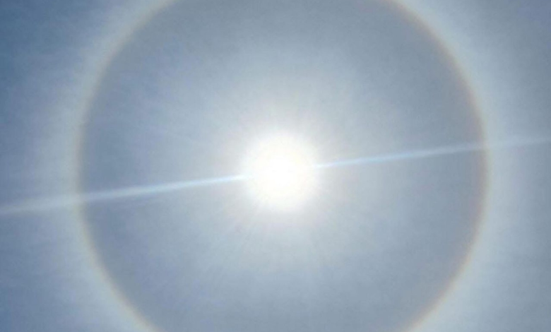 هالة الشمس في الشتاء: أسرار الظاهرة وتفسير فلكية جدة