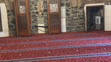 المدينة المنورة: 6 آلاف متر سجاد فاخر للمساجد التاريخية