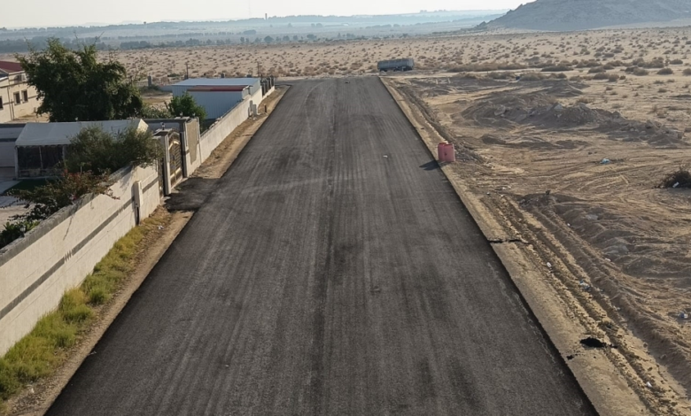 بلدية الصرار تنهي سفلتة شوارع هجرة المصيف بمساحة 7353 م²