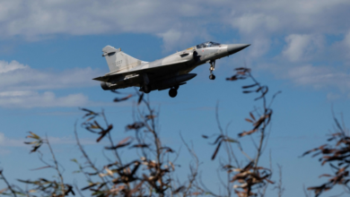 الصين تبدأ مناورات عسكرية حول تايوان وتحذر من الحرب