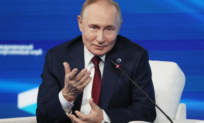 زيلينسكي ينفي استهداف مقر بوتين: كذبة روسية لنسف المفاوضات