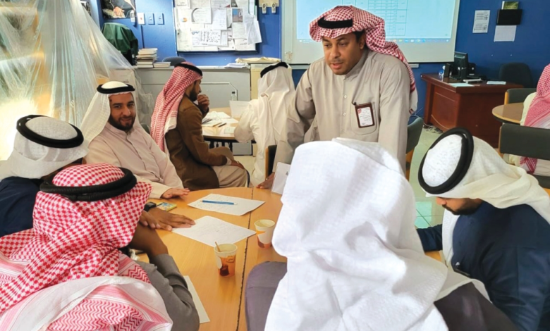 التعليم تصرف مكافآت مالية لمديري المدارس المتميزين