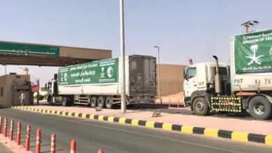70 Saudi aid trucks cross into Yemen via Al-Wadi'ah border crossing