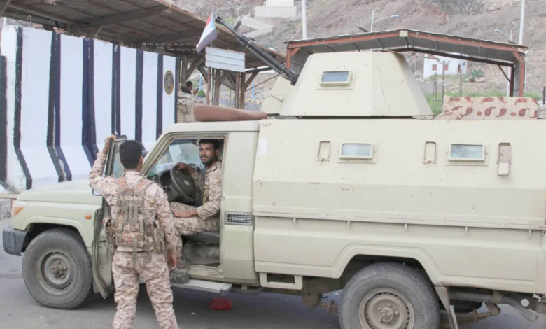 مستقبل المجلس الانتقالي الجنوبي في اليمن: دمج القوات والحل السياسي