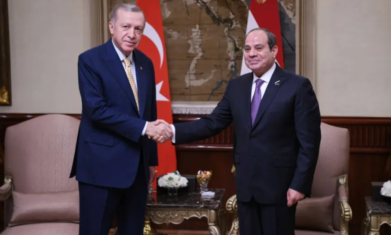 التغلغل الإسرائيلي بالقرن الأفريقي يعزز التقارب المصري التركي