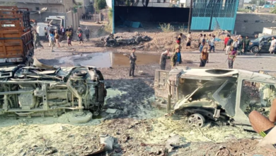 نجاة قائد عسكري من تفجير سيارة مفخخة في عدن - التفاصيل الكاملة