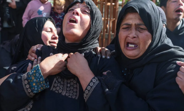 مقتل فلسطينيين في غزة يهدد مسار الهدنة: تفاصيل المرحلة الجديدة