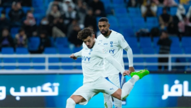 الهلال يهزم الخلود 3-1 ويطارد النصر في دوري روشن