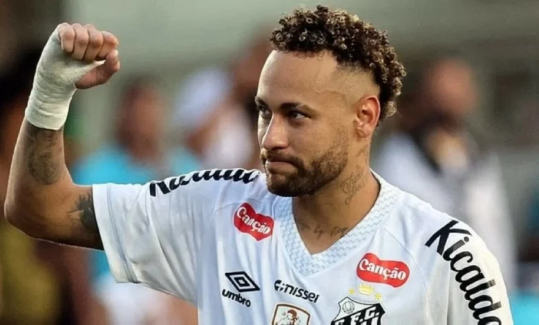 نيمار يجدد عقده مع سانتوس حتى 2026: تفاصيل الجراحة والعودة