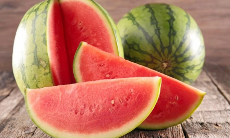 Why do nutrition experts warn players against eating watermelon before matches?