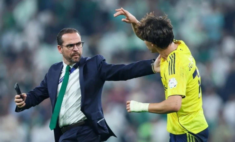 مدير الأهلي يعتذر لرونالدو وفيليكس: تفاصيل مشادة الكلاسيكو