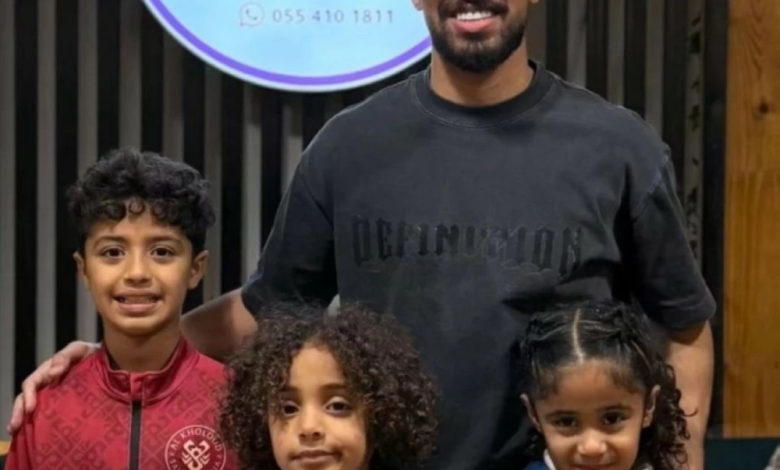 هتان باهبري يتحدى الاتحاد ويغازل رينارد بعد خماسية الخلود