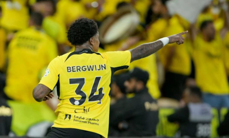 Bergwijn denies rift with Conceição and confirms he will stay at the club