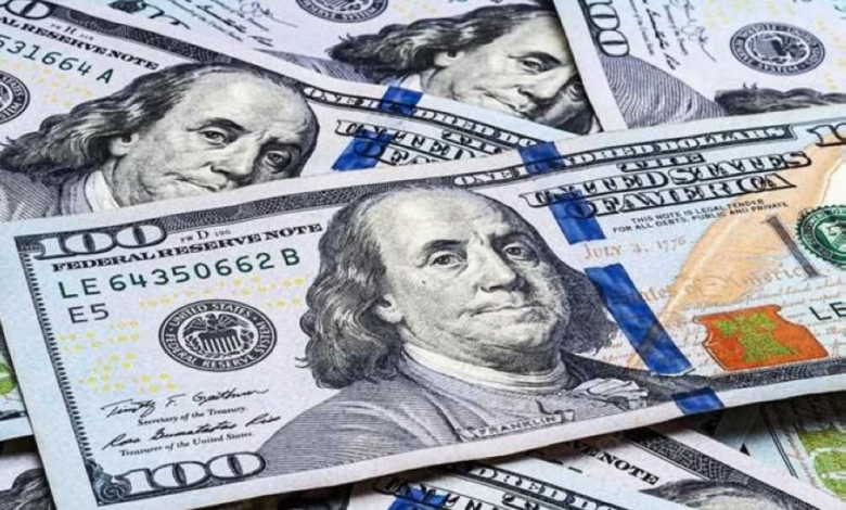 استقرار الدولار وترقب تقرير الوظائف الأمريكي الحاسم
