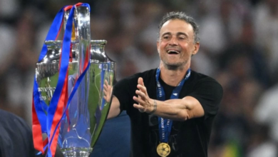 لويس إنريكي يشعل صراعاً بين ليفربول ومانشستر يونايتد