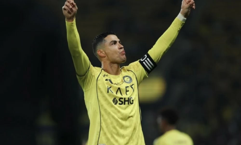 Ronaldo makes history despite Al-Nassr's loss and is close to 1000 goals