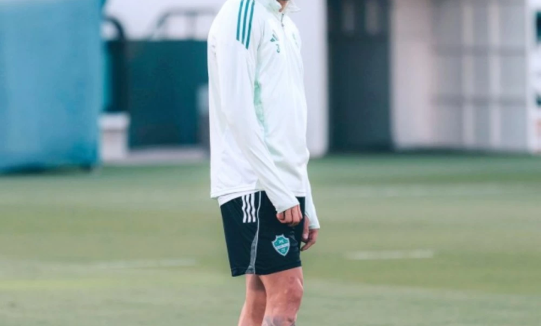 الأهلي والتعاون في صراع الوصافة بختام الجولة 15 لدوري روشن