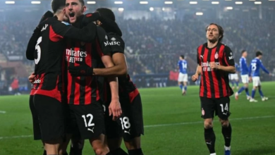 ميلان يهزم كومو 3-1 ويطارد إنتر على صدارة الدوري الإيطالي