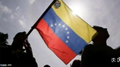 فنزويلا تضخ 300 مليون دولار من عوائد النفط في البنوك