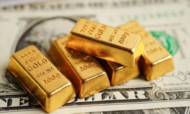 الذهب يقترب من 5000 دولار والفضة تتجاوز 100 دولار تاريخياً