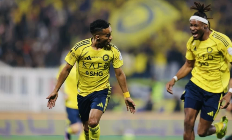 Abdulrahman Ghareeb signs for Al-Hilal... Details of the season's deal from Al-Nassr