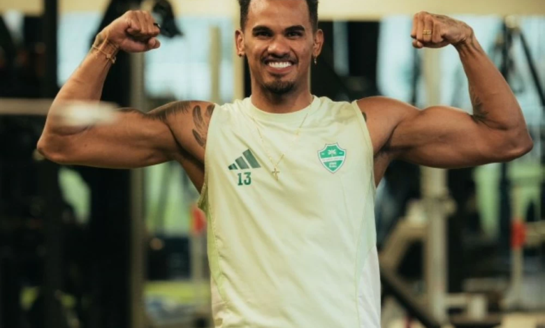 جاهزية جالينو وموقف ديميرال من كلاسيكو الهلال - أخبار الأهلي