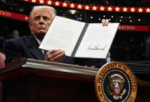 ترمب يضغط لخفض الفائدة والفيدرالي يتمسك بالتريث