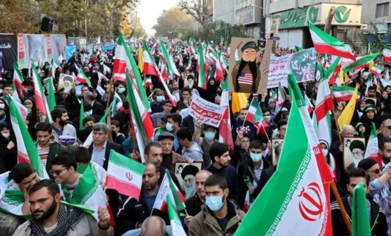 مقتل مدنيين في احتجاجات إيران: مواجهات لردغان الدامية