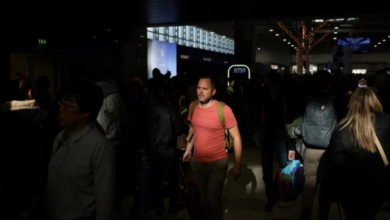 اليونان تغلق مجالها الجوي: توقف الرحلات بسبب عطل فني