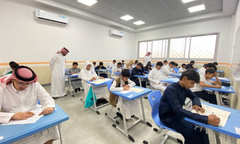 التعليم: منع تصوير الاختبارات واعتماد 20% نسبة شرطية للنجاح