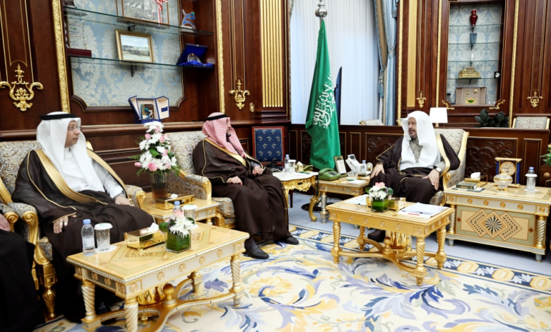 رئيس الشورى يستقبل سفراء خادم الحرمين الجدد لتعزيز الدبلوماسية