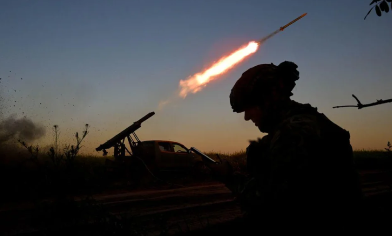 زيلينسكي ومحادثات باريس: بحث مصير زابوريجيا والأراضي