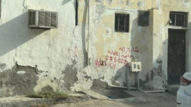 فصل الخدمات عن مباني حي الرويس بجدة الآيلة للسقوط الثلاثاء