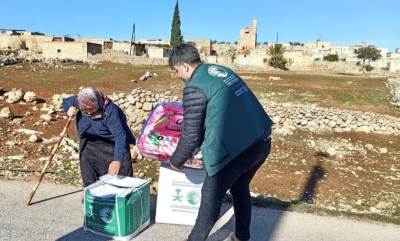مركز الملك سلمان يوزع مساعدات في حلب وأفغانستان